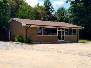 2210 Us 70 E, Morganton, NC 28655