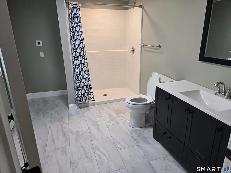 35 Woodland Dr — Photo 4