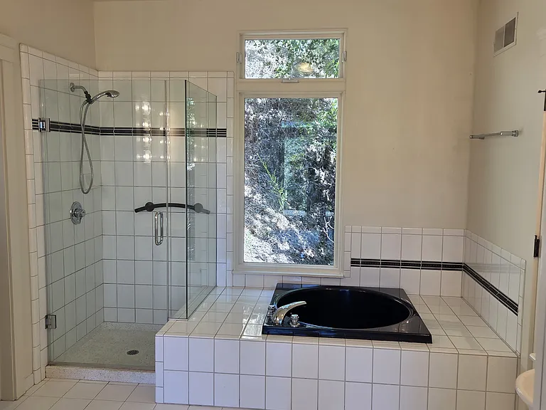 4 Meyer Pl — Photo 9