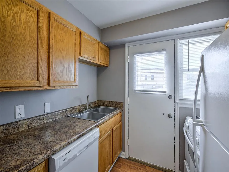 Kitchen in a unit at Colonial Park.