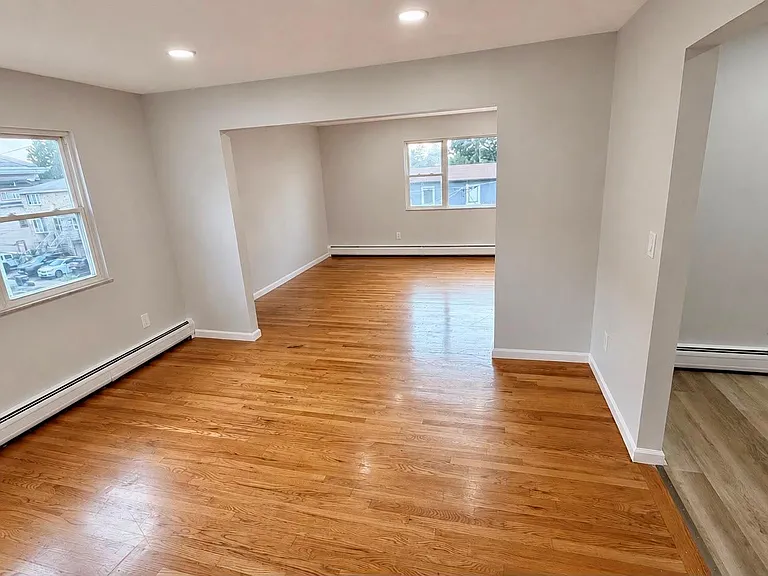 716 Jefferson Ave #2 — Photo 10