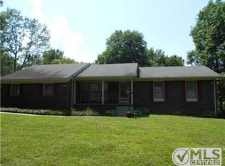 1040 Yell Rd, Lewisburg, TN 37091