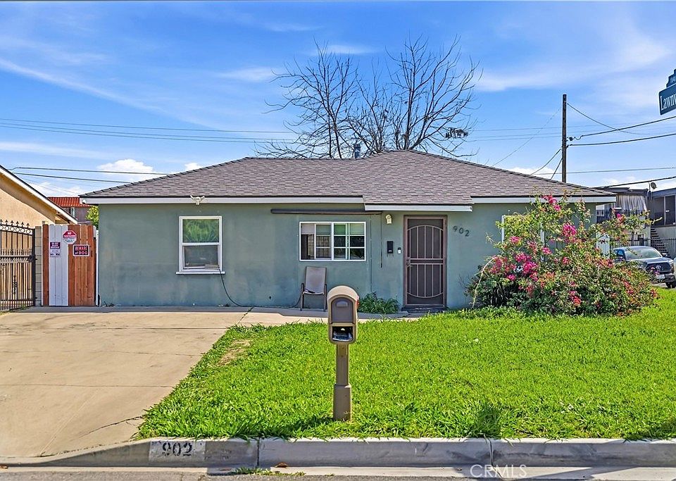 1st image of 902 Ballista Ave