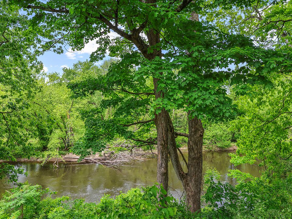 1st image of 36 Wood Duck Lane #36