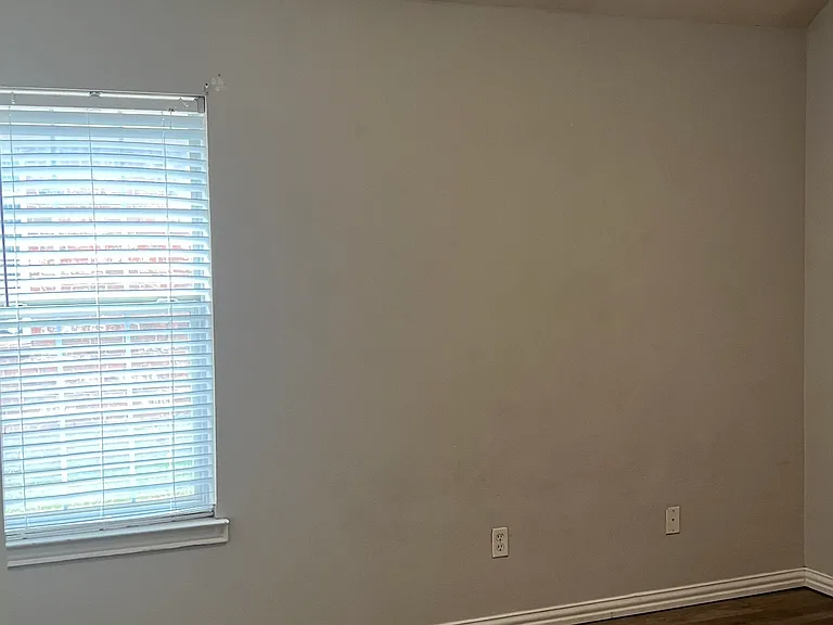 1020 Brookhaven Dr — Photo 10