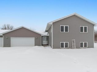 2378 15th Ave, Osceola, WI 54020