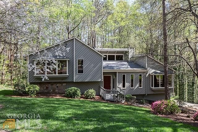 2nd image of 10935 Shallowford Rd
