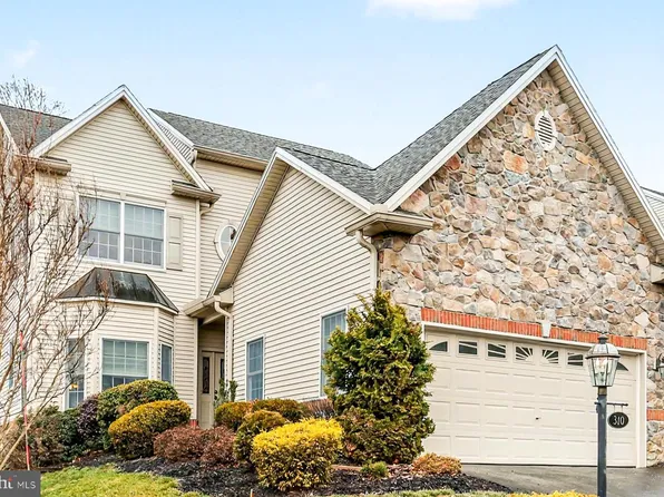310 Autumn Chase, Harrisburg, PA 17110