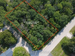 106 Washington Ave, Georgian Bluffs, ON N4K 5N4