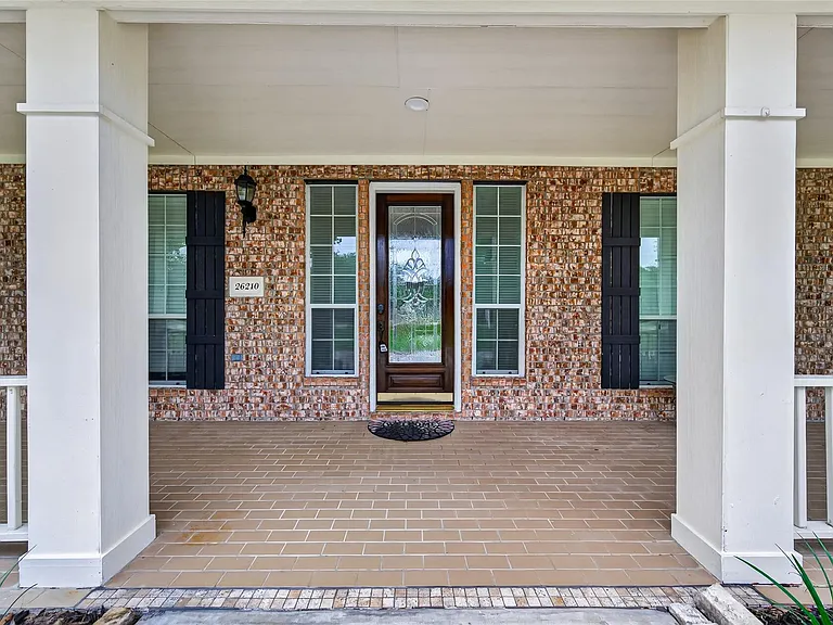 26210 Cloverland Park Ln — Photo 4