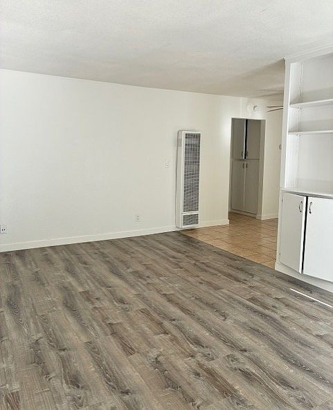 1st image of 4147 42nd St APT 2