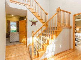 232 Thackery Dr, Oshkosh, WI 54904