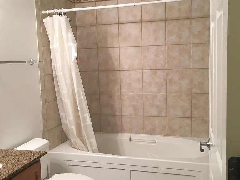 8 W Monroe St #1705 — Photo 7