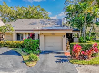 9221 Chelsea Dr N, Plantation, FL 33324