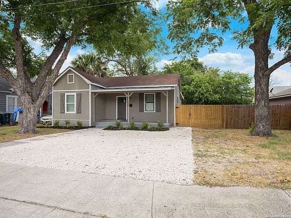 2nd image of 1303 S PALMETTO