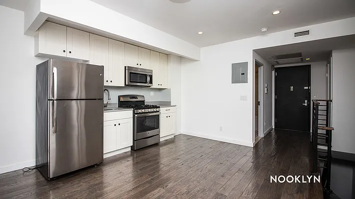 Rented by Nooklyn NYC LLC | media 35