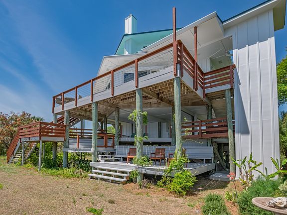 4th image of 171 Harbour Point Dr