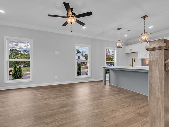 6th image of this home