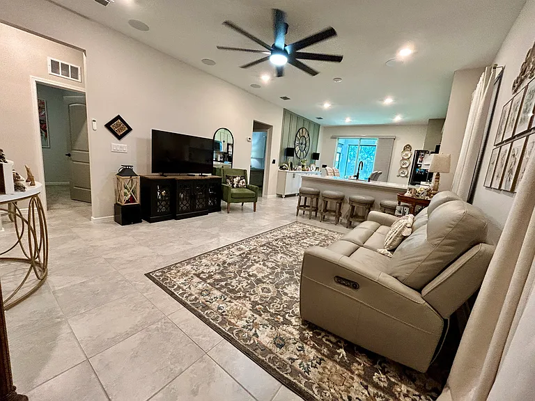 9388 SW 53rd Pl — Photo 10