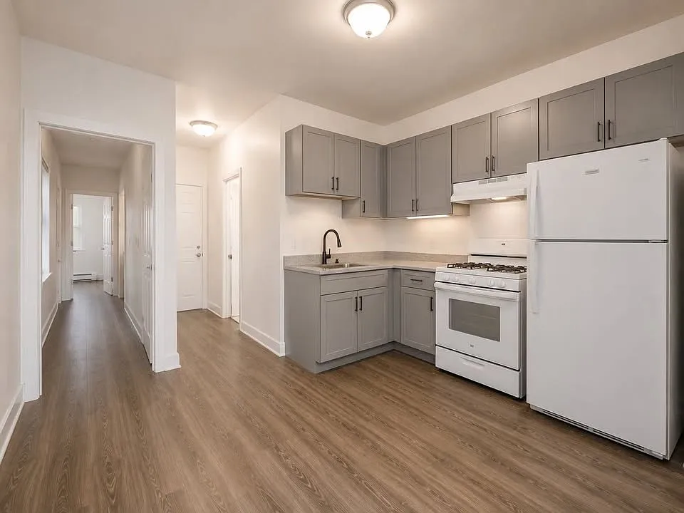 128 Shawmut St #2