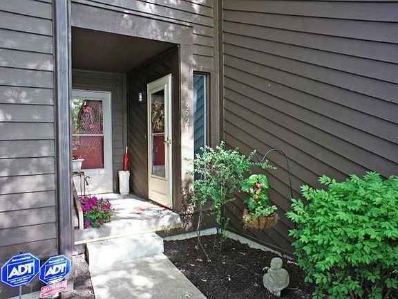 2nd image of 8521 Wyoming Club Dr