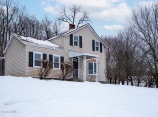 112 Schermerhorn Rd, Schenectady, NY 12306