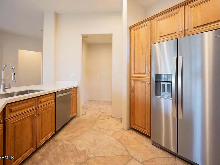7684 E Balao Dr — Photo 16