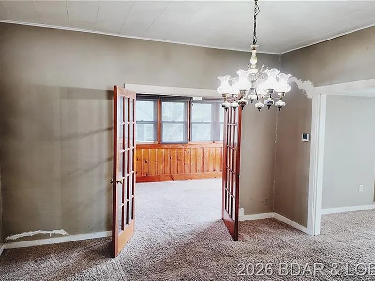112 N Aurora St — Photo 7