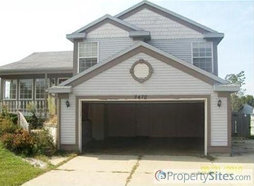 3rd image of 2470 Thorn Creek St SE