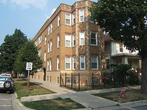 1st image of 3436 W Leland Ave APT 2W
