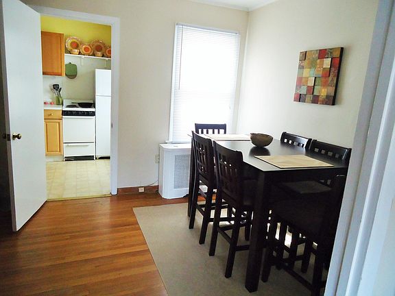 Dining/possible 2nd Bedroom