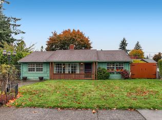 10831 NE Sacramento St, Portland, OR 97220