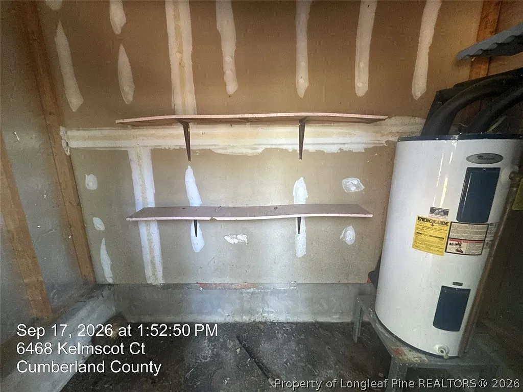 3 bed, 3.0 bath, 1345 sqft, $1,350 — Photo 4