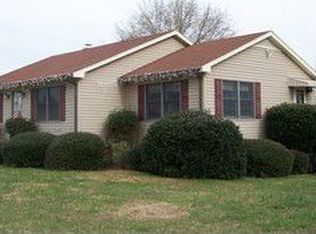 344 Tech Ln, Keysville, VA 23947
