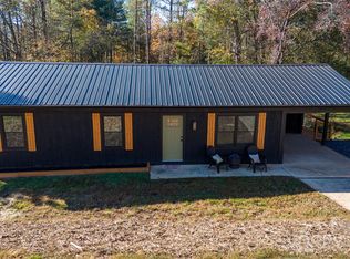 3055 Bedford Ave, Morganton, NC 28655