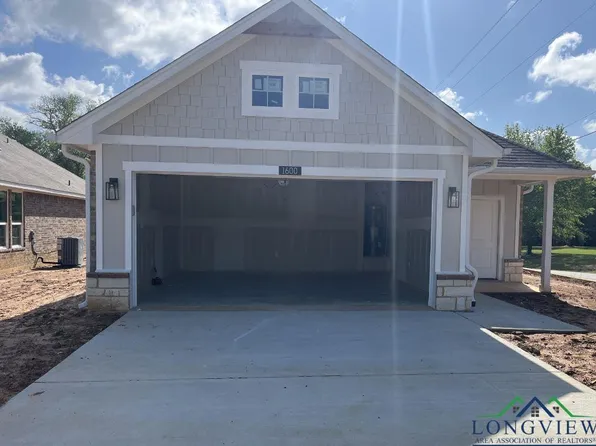 1600 Everwood Ct, Longview, TX 75605