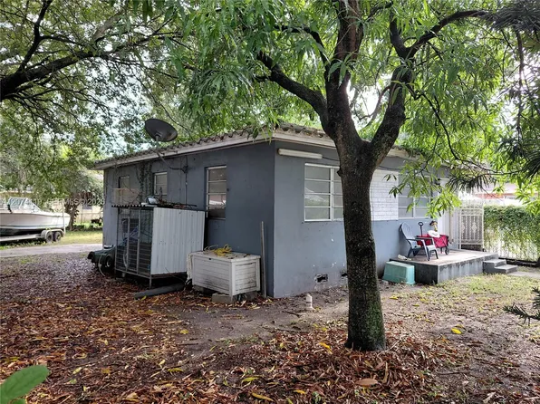 3300 NW 50th St, Miami, FL 33142