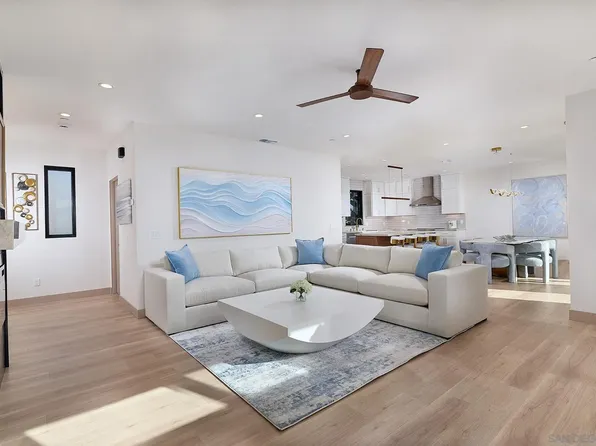 164 Cherry Ave, Carlsbad, CA 92008