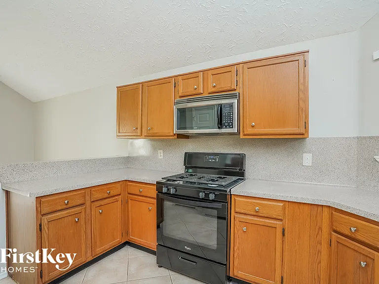 18423 Arbormont Dr — Photo 8