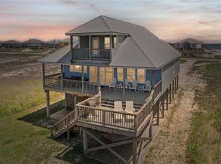 2802 Bienville Blvd, Dauphin Island, AL 36528