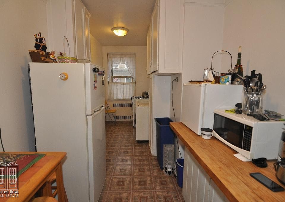 1st image of 4115 45th St APT 1L
