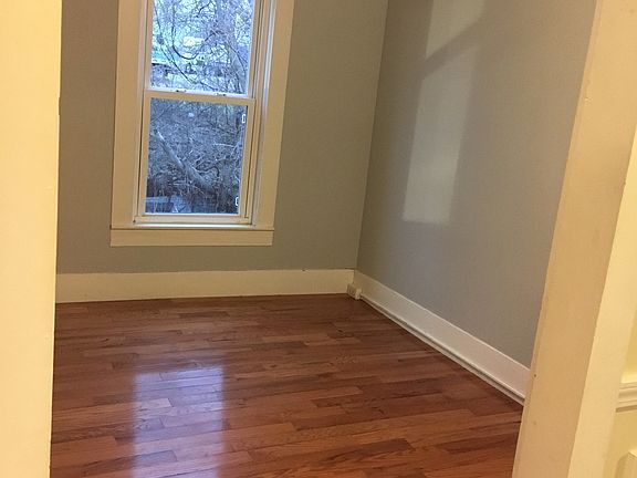 Downstairs bonus room