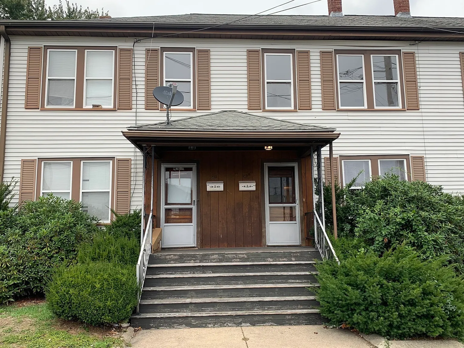 3 bed, 1036 sqft, $3,000 — Photo 1
