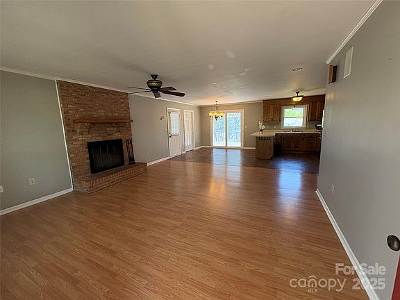 5th image of 107 Plum Tree Dr