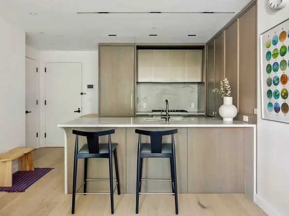 58 Saint Marks Place image 5 of 26