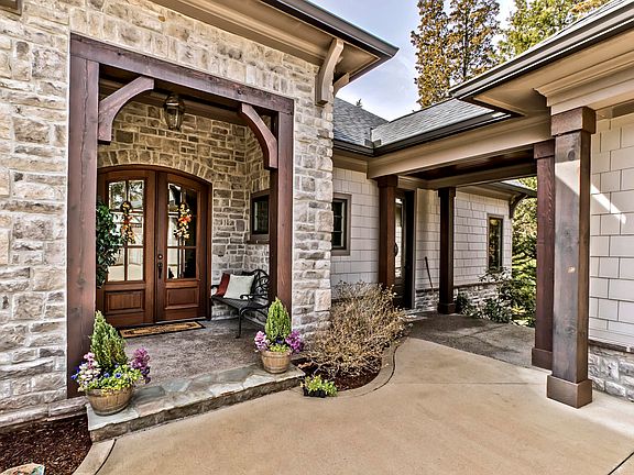 5th image of 1033 Stonebury Way