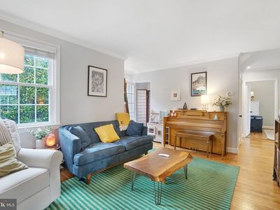 1901 Scroggins Rd, Alexandria, VA, 22302