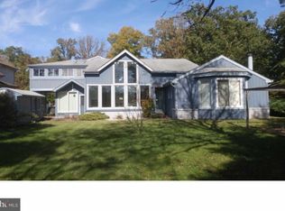 3443 N Shore Dr, Williamstown, NJ 08094