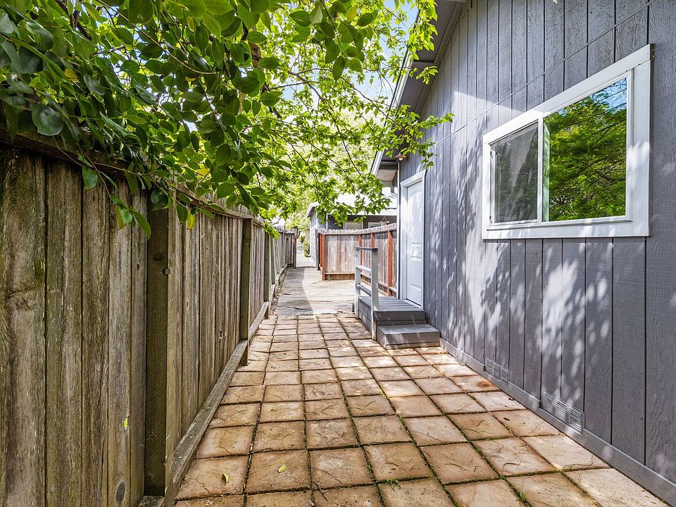 1st image of 2540 Pacific St #2540A