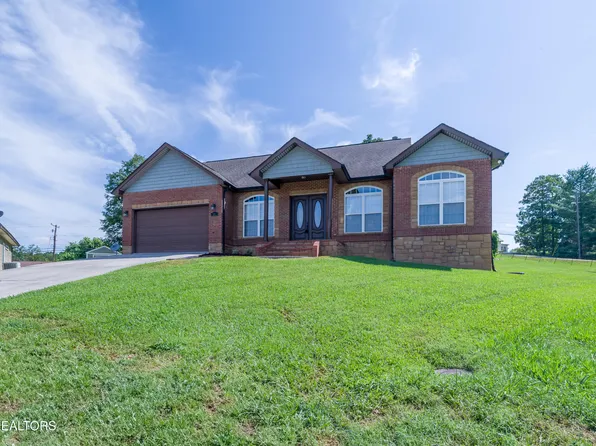 9360 Gabrielle Rd, Strawberry Plains, TN 37871